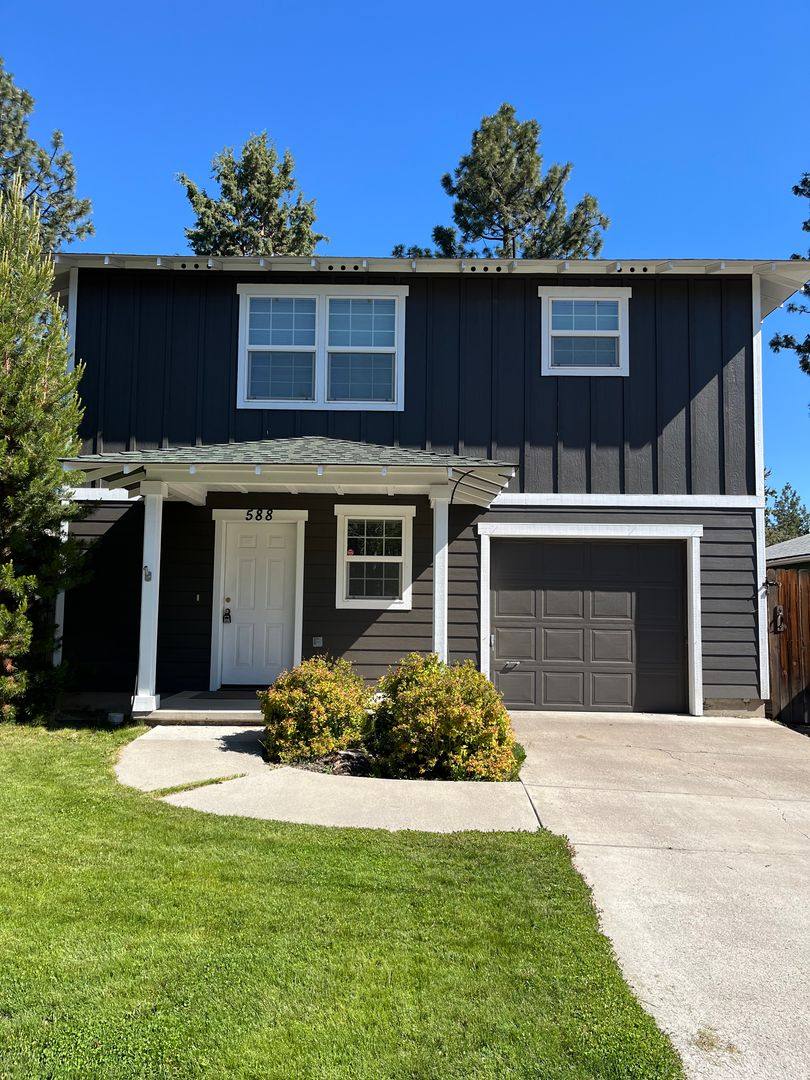 House for rent at 588 SE Roosevelt Ave, Bend, OR 97702