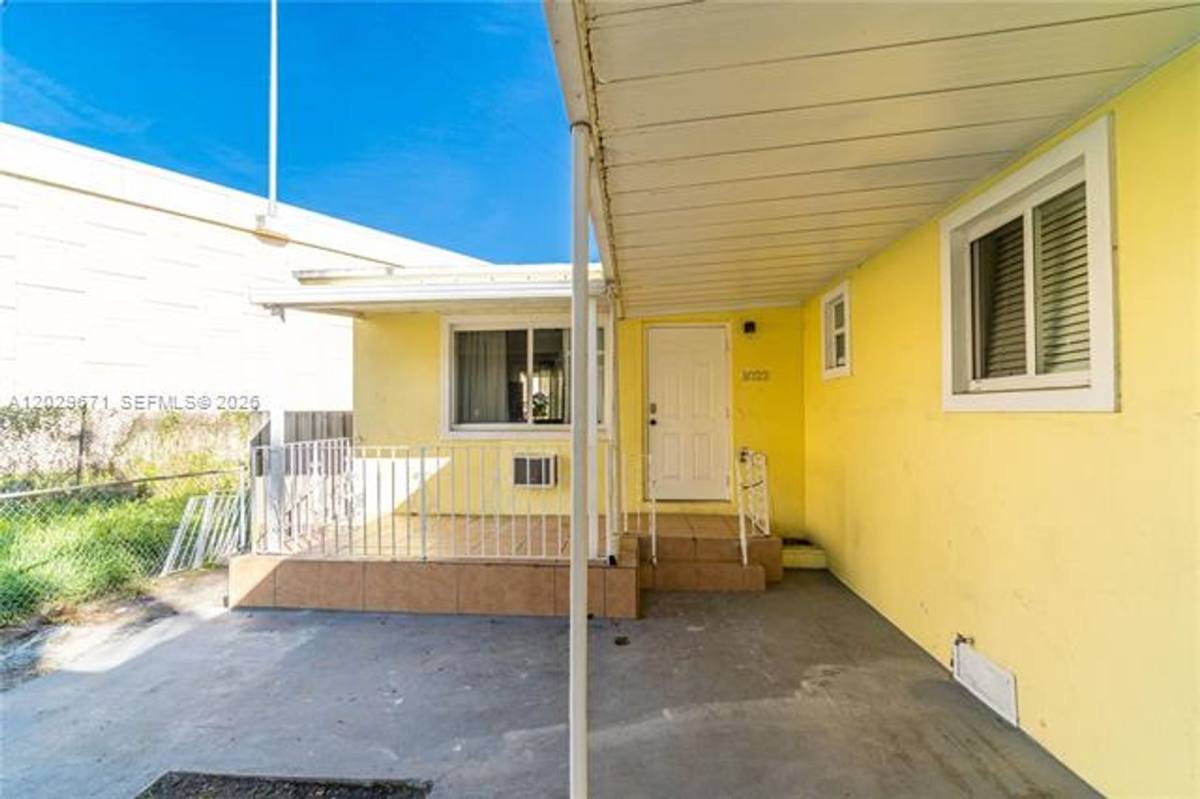 Apartment for rent at 1021 NW 23rd Ave, Miami, FL 33125