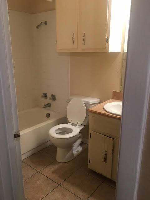 Apartment for rent at 3095 Lamar Ave, Paris, TX 75460
