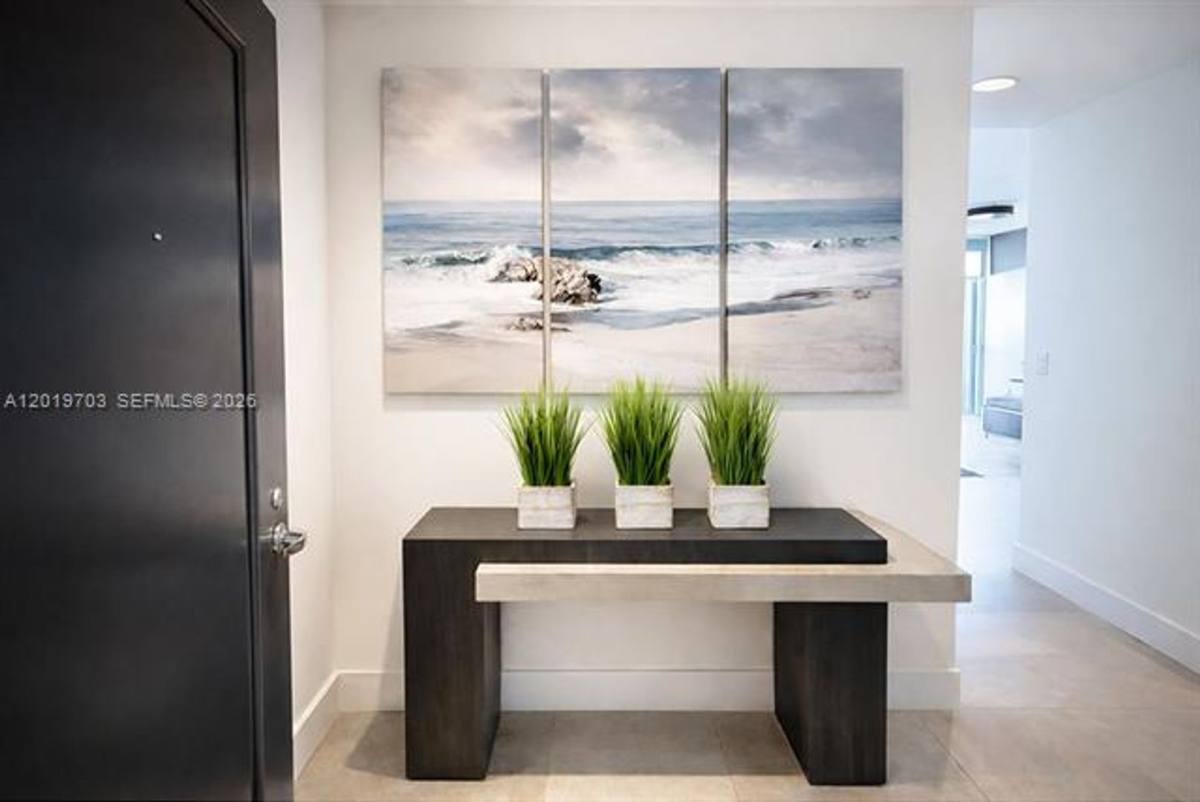 Condo for rent at 1050 Brickell Ave, Miami, FL 33131