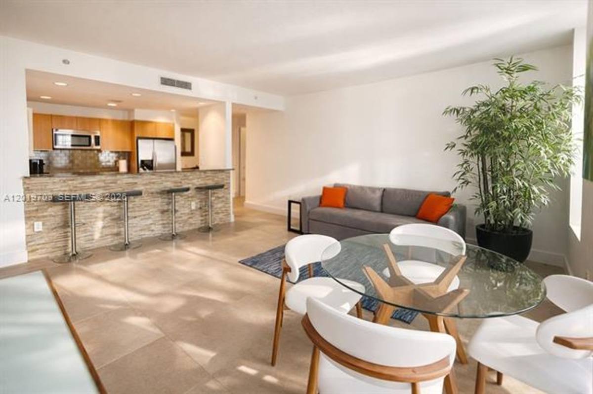 Condo for rent at 1050 Brickell Ave, Miami, FL 33131