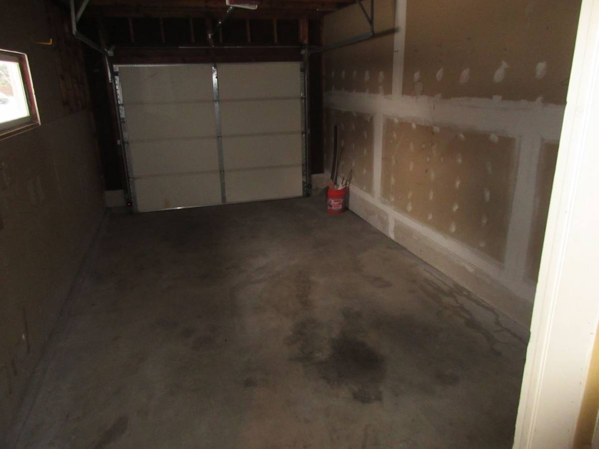 Apartment for rent at 517-519 Margate Dr, Janesville, WI 53546