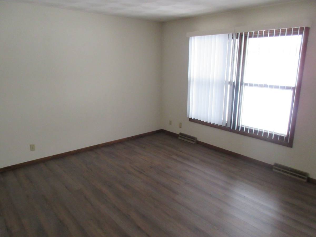 Apartment for rent at 517-519 Margate Dr, Janesville, WI 53546