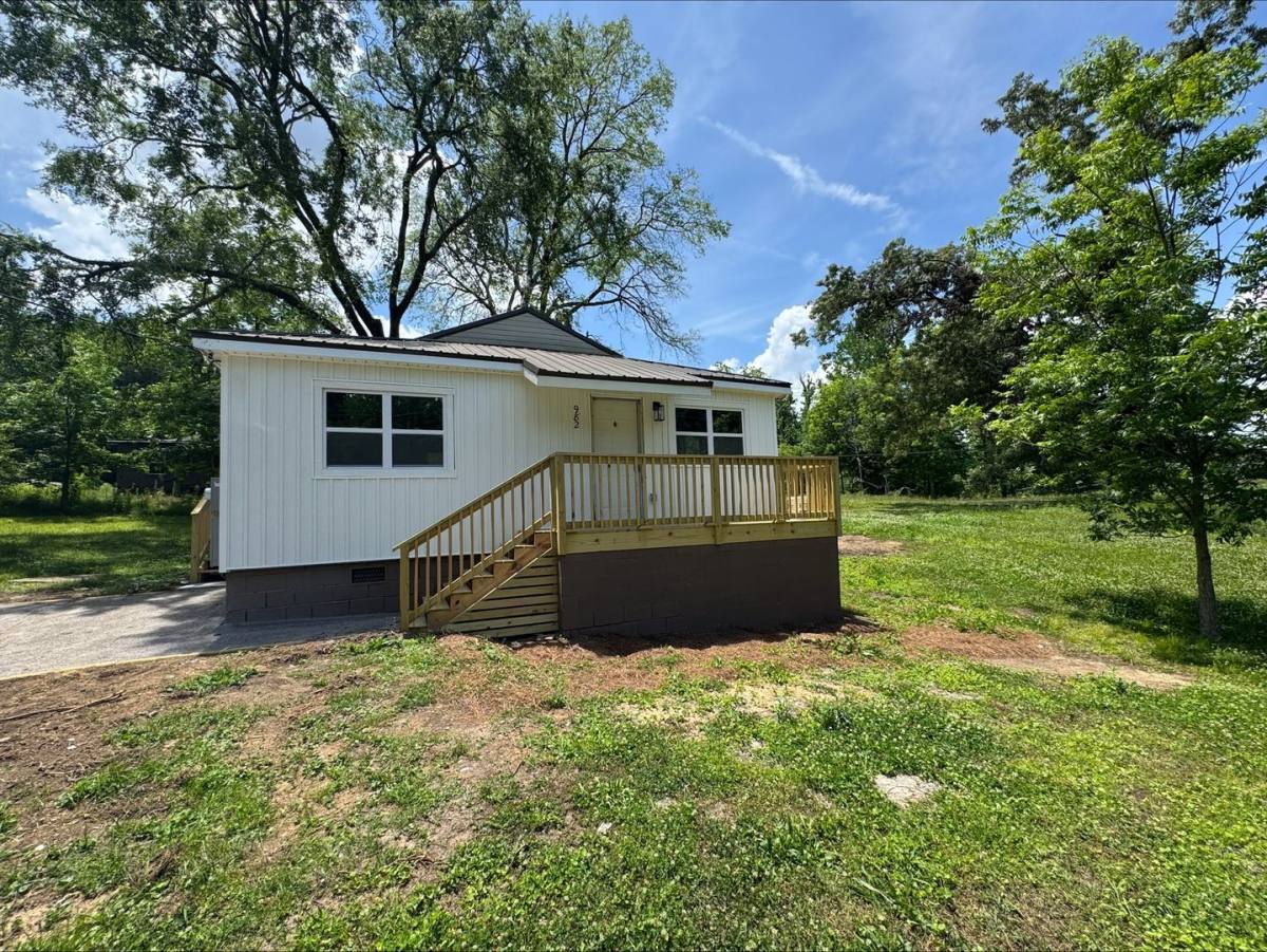 House for rent at 982 Webb Cr, Birmingham, AL 35211