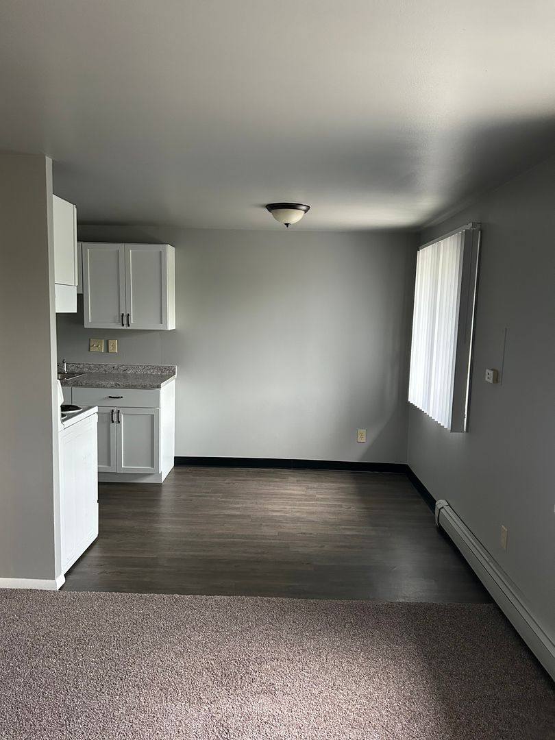 Apartment for rent at 1772 Western Ave, Green Bay, WI 54303