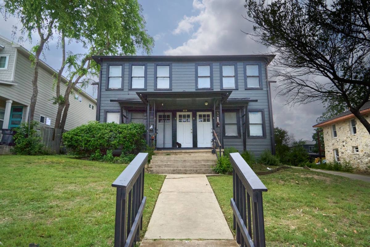 Apartment for rent at 218 Claremont Ave, San Antonio, TX 78209
