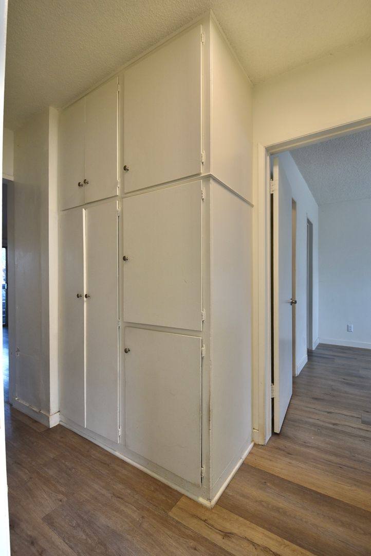 Apartment for rent at 12142 Burbank Blvd, Valley Village, CA 91607