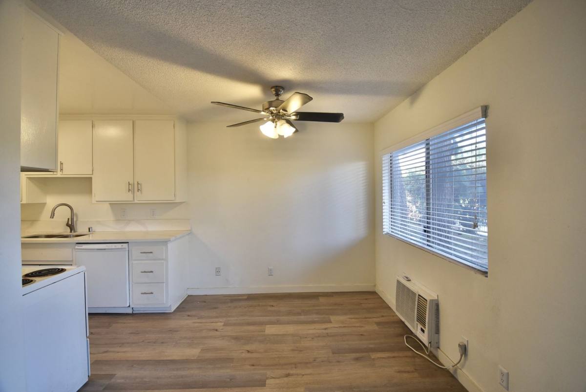 Apartment for rent at 12142 Burbank Blvd, Valley Village, CA 91607
