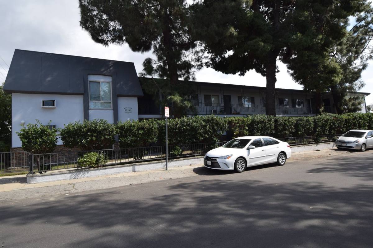 Apartment for rent at 12142 Burbank Blvd, Valley Village, CA 91607