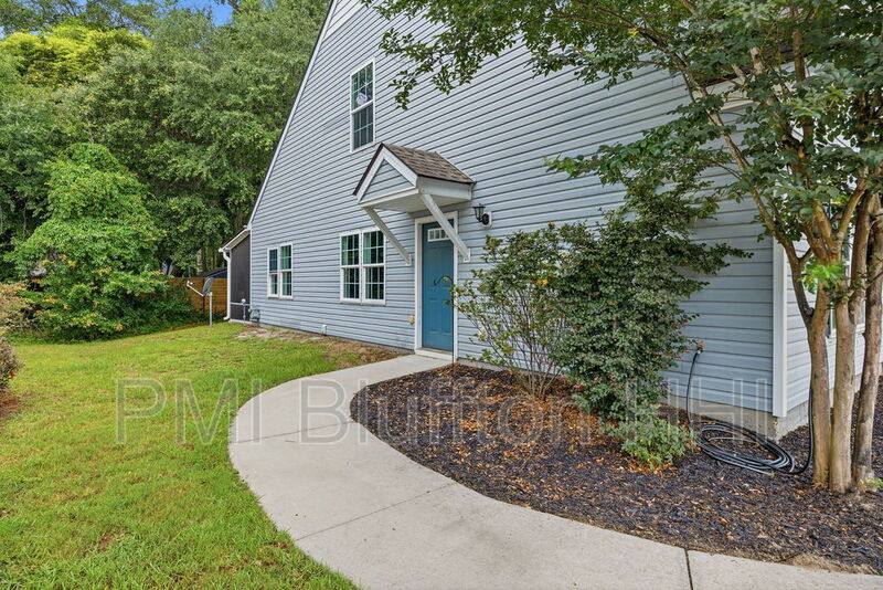 Townhouse for rent at 355 Dante Circle, Beaufort, SC 29906
