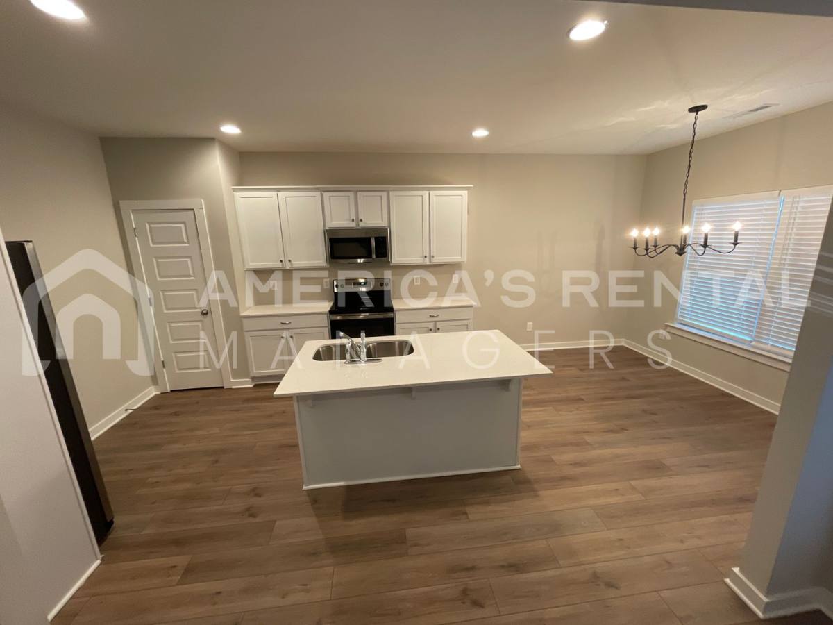 House for rent at 2158 Ellsworth Lp Rd, Cullman, AL 35055