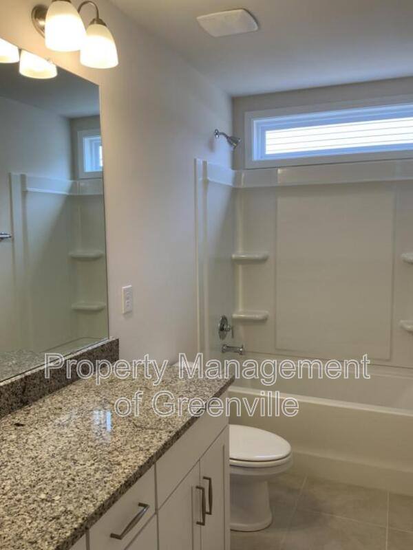 Townhouse for rent at 431 Yellow Fox Rd, Greer, SC 29650