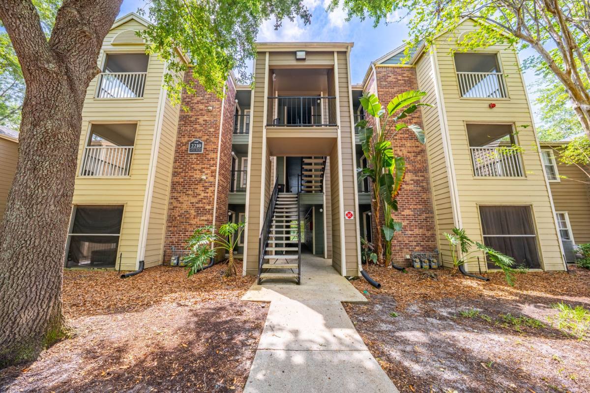 Condo for rent at 2210 Yankee Place, Orlando, FL 32839