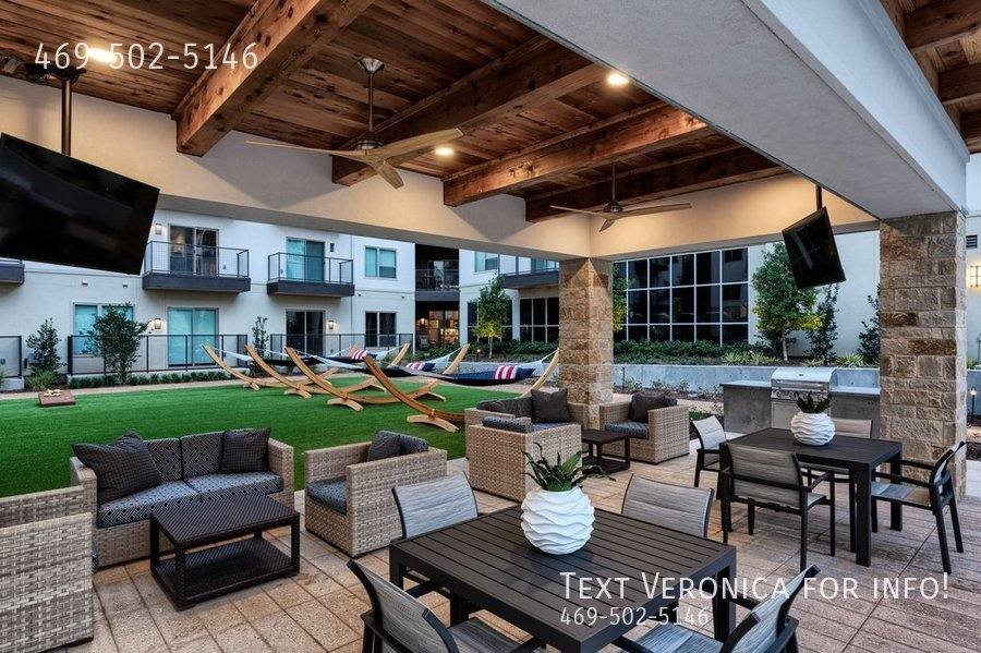 Apartment for rent at 1025 Preston Rd, Plano, TX 75093