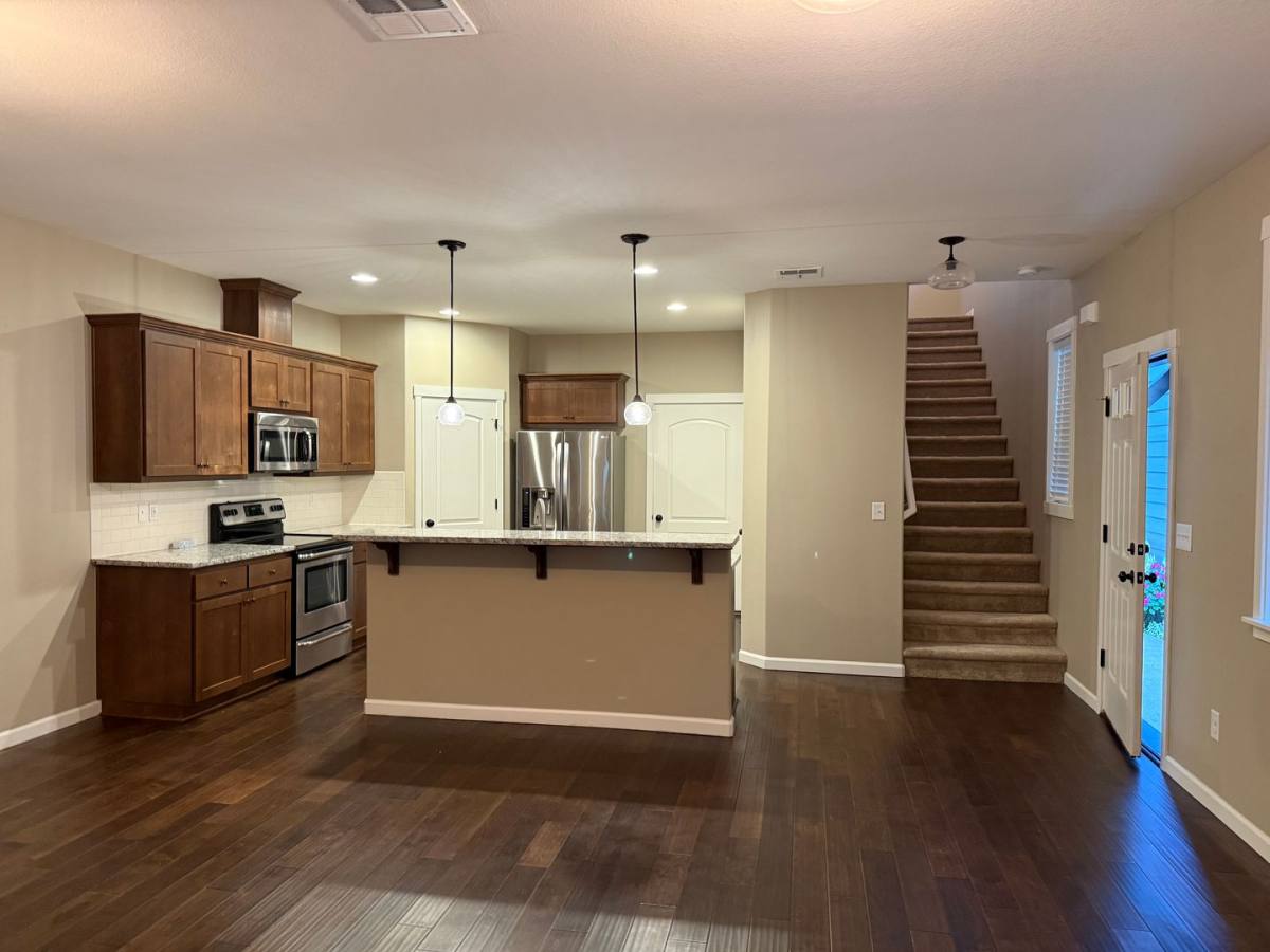 House for rent at 2609 NE 131st Ave, Vancouver, WA 98684