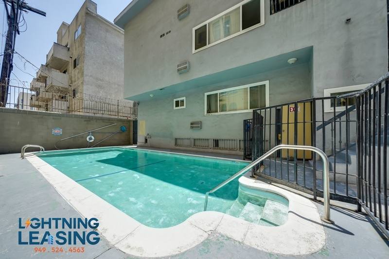 Apartment for rent at 700 S Irolo St #10, Los Angeles, CA 90005