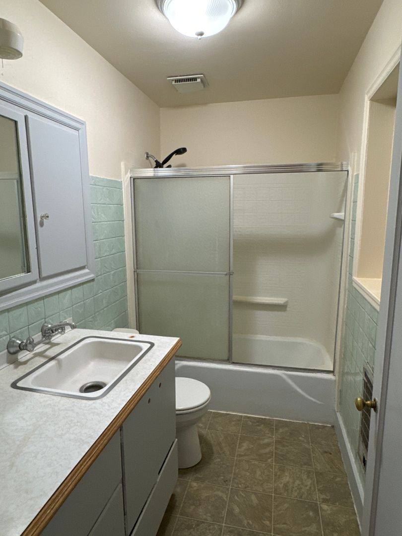 Apartment for rent at 401 SE 3rd, College Place, WA 99324
