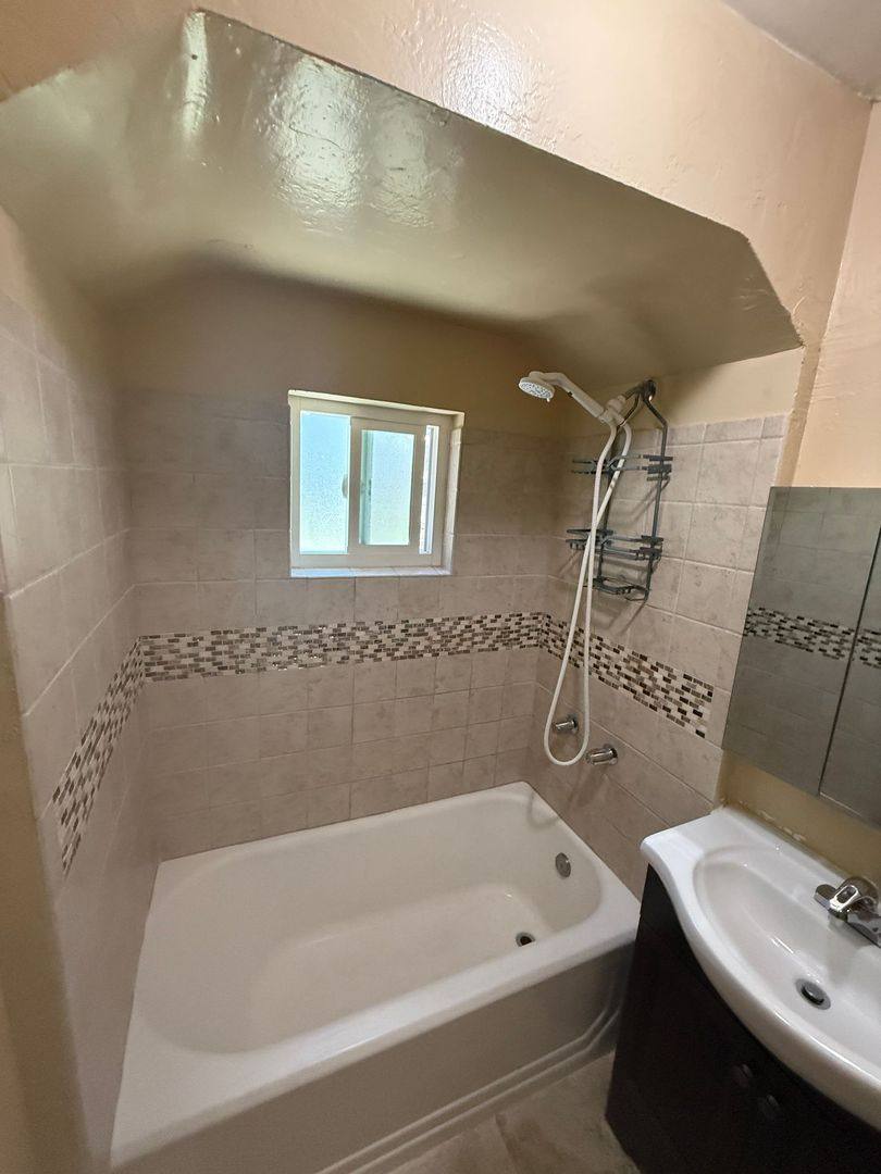 Apartment for rent at 2676-2680 Grant Way, San Diego, CA 92102
