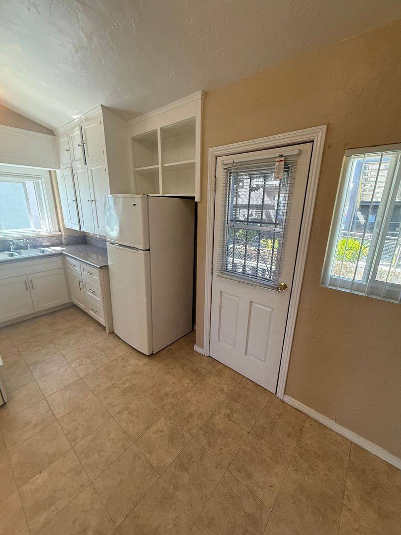 Apartment for rent at 2676-2680 Grant Way, San Diego, CA 92102