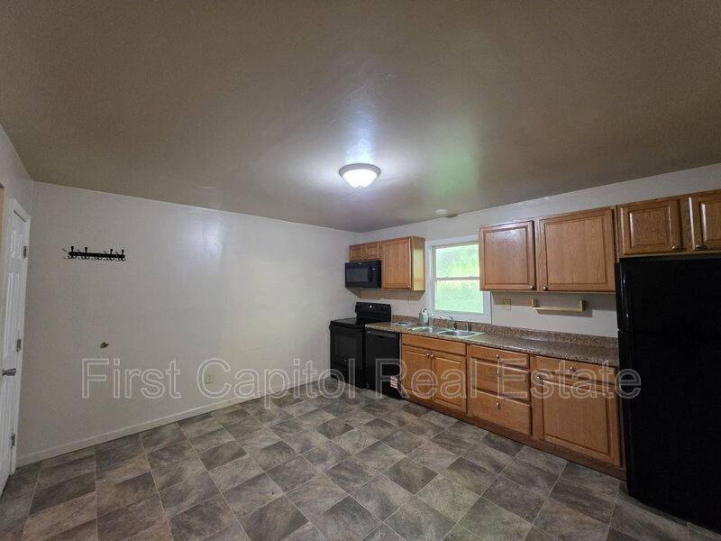 Apartment for rent at 42 S Hoernerstown Rd #1, Hummelstown, PA 17036