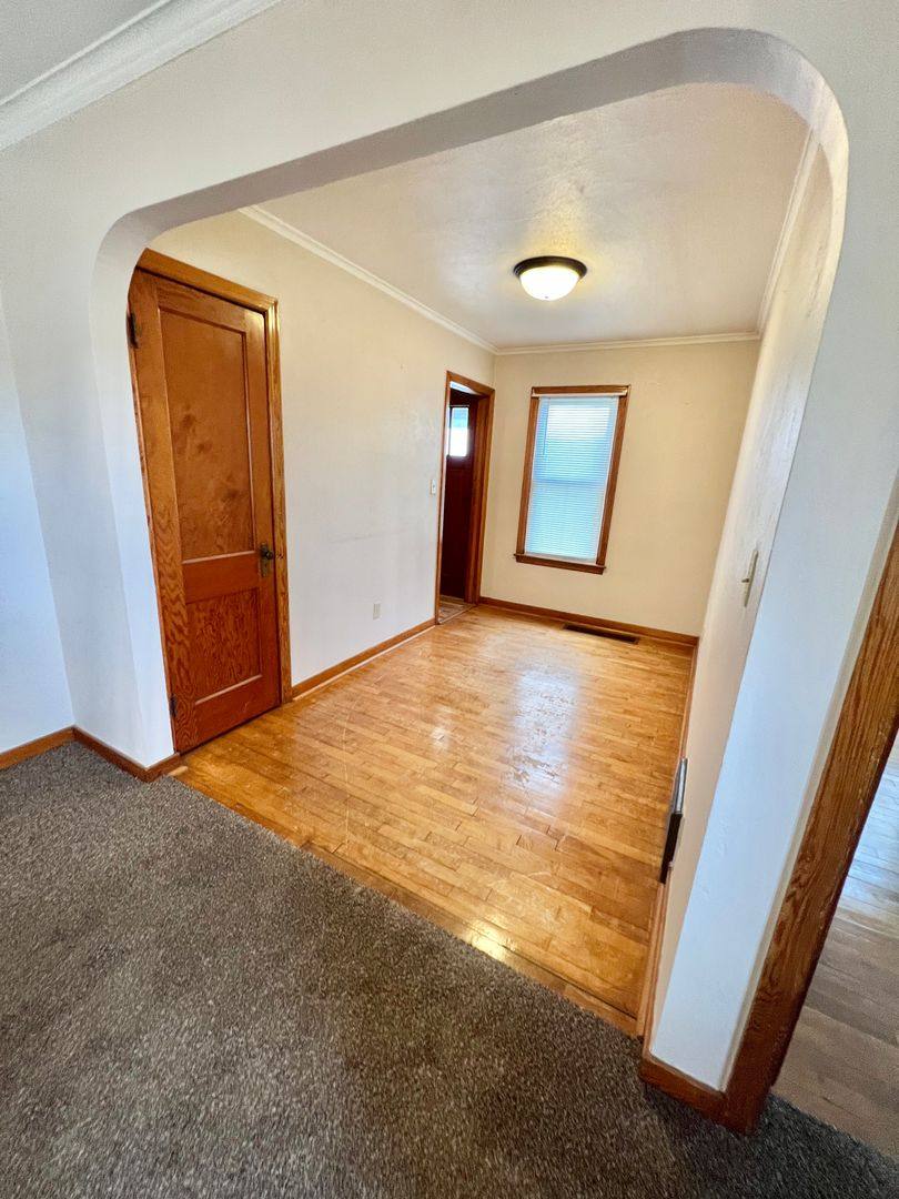 House for rent at 73 Robert St, Clintonville, WI 54929