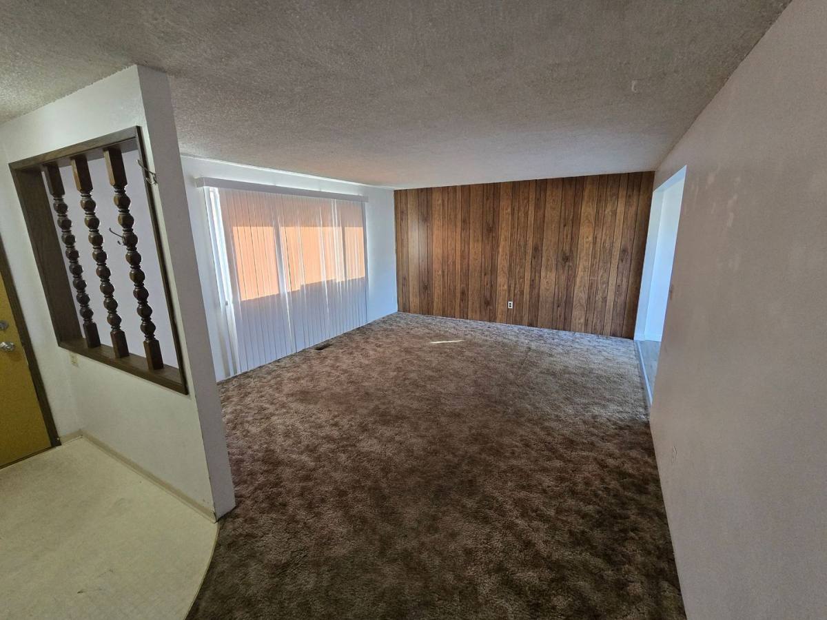 House for rent at 3400 Coronado Way, Klamath Falls, OR 97601