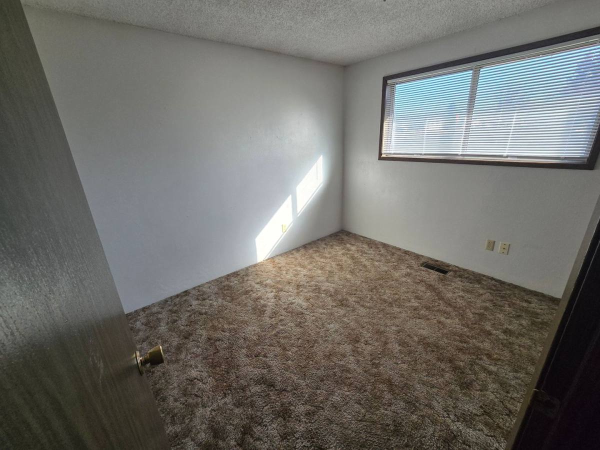 House for rent at 3400 Coronado Way, Klamath Falls, OR 97601