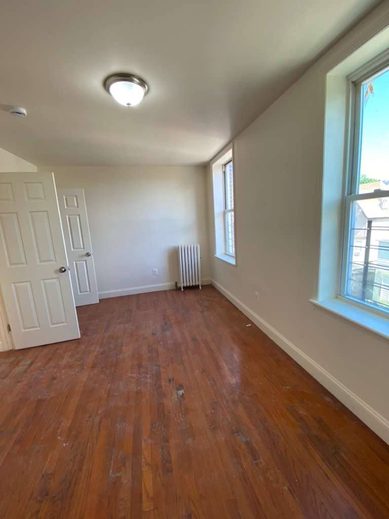 Apartment for rent at 40 Caryl Ave, Yonkers, NY 10705