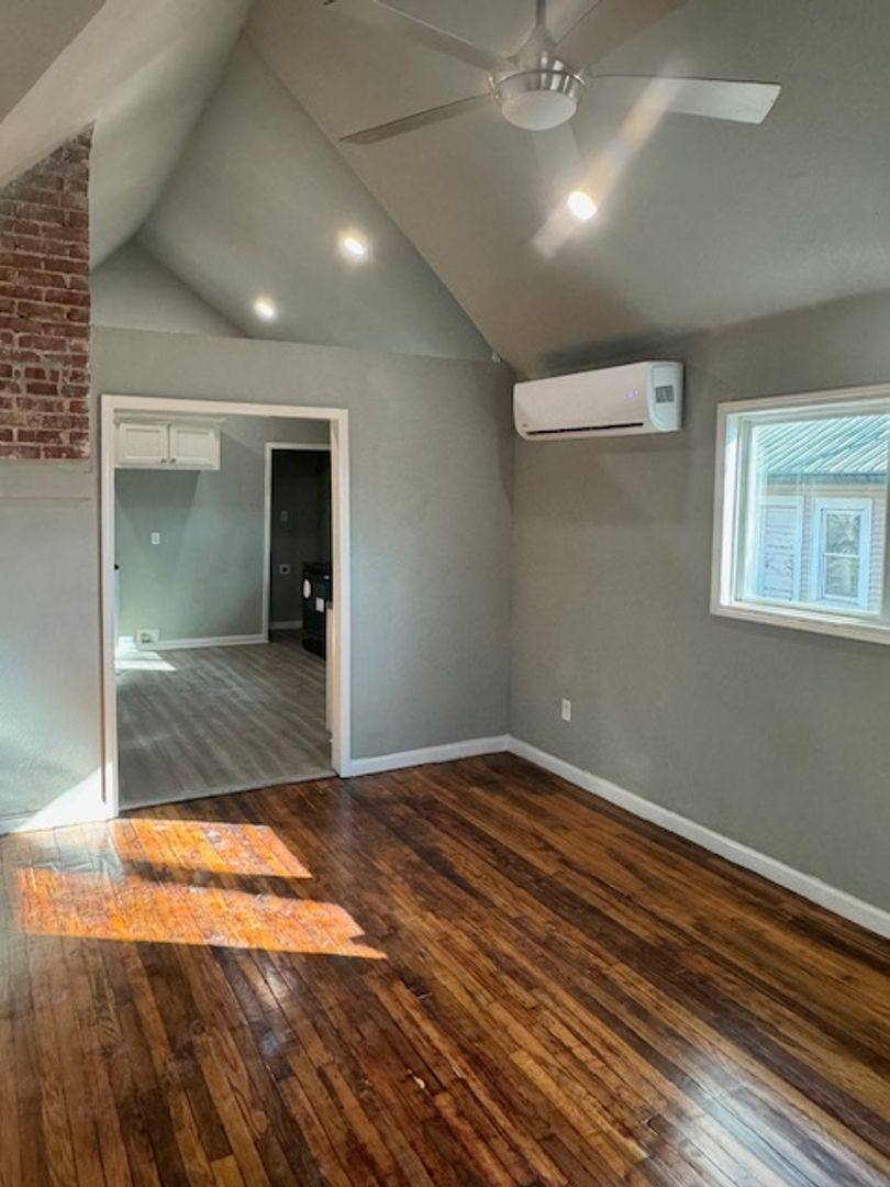 House for rent at 803 W Cherokee St, Cleveland, OK 74020