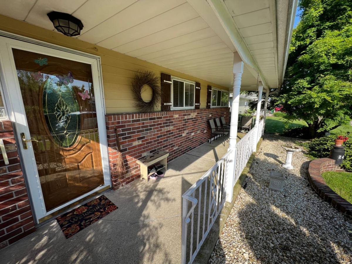 House for rent at 24 Indian Park Rd, Levittown, PA 19057