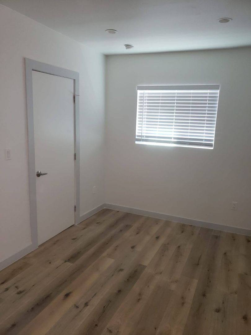 Apartment for rent at 1329-1331 Quintero St, Los Angeles, CA 90026