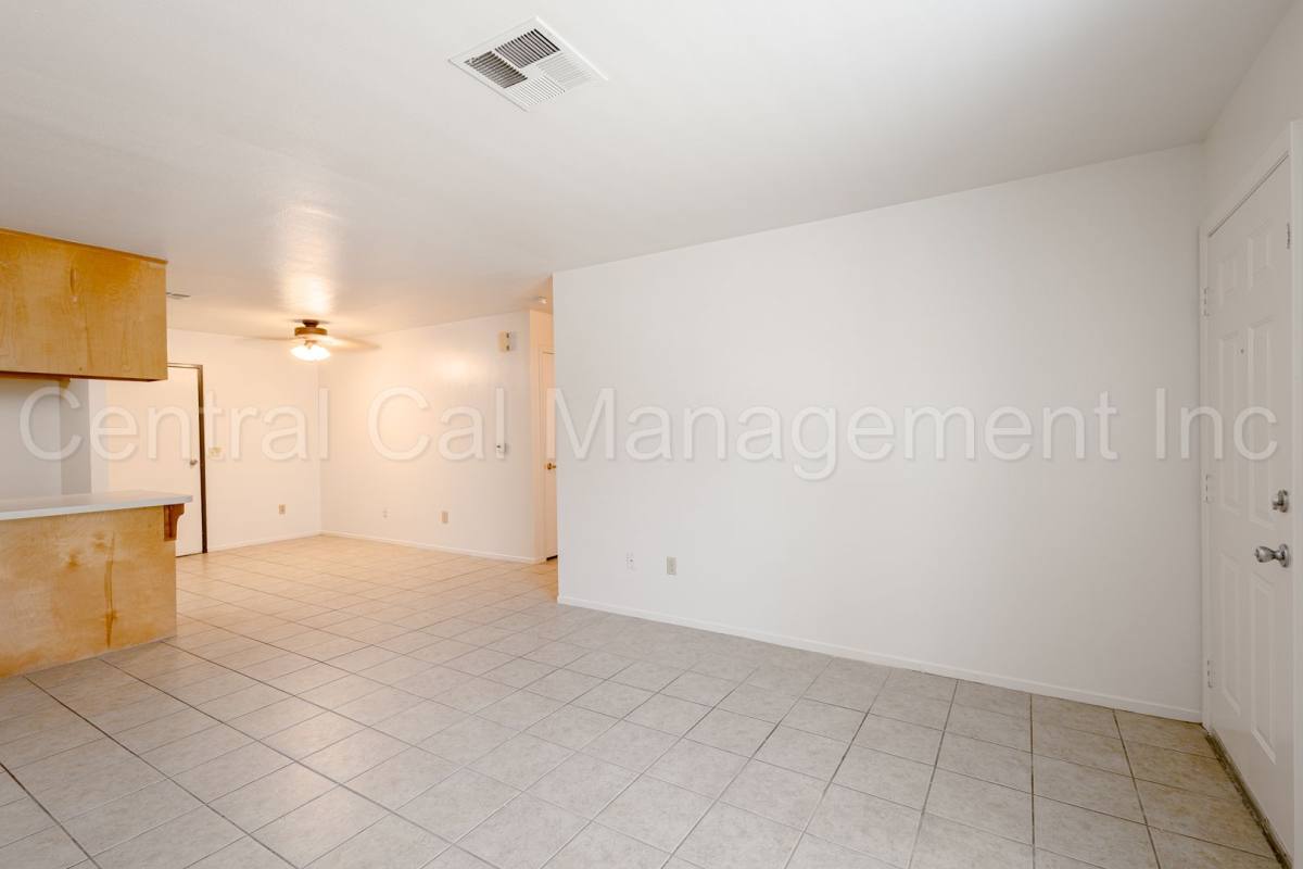 Apartment for rent at 4201 Kilterbury Lane, Bakersfield, CA 93311