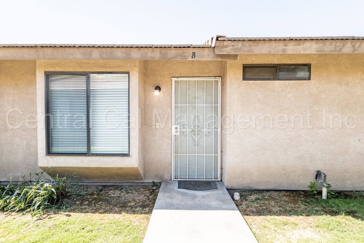 Apartment for rent at 4201 Kilterbury Lane, Bakersfield, CA 93311