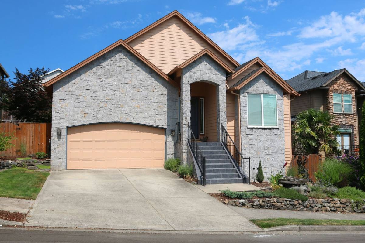 House for rent at 847 W S St, Washougal, WA 98671