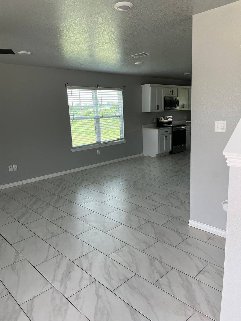 Townhouse for rent at 1518 Northridge Dr, Van Buren, AR 72956