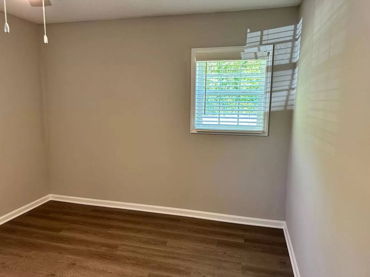 Apartment for rent at 709 Vance St, Mebane, NC 27302