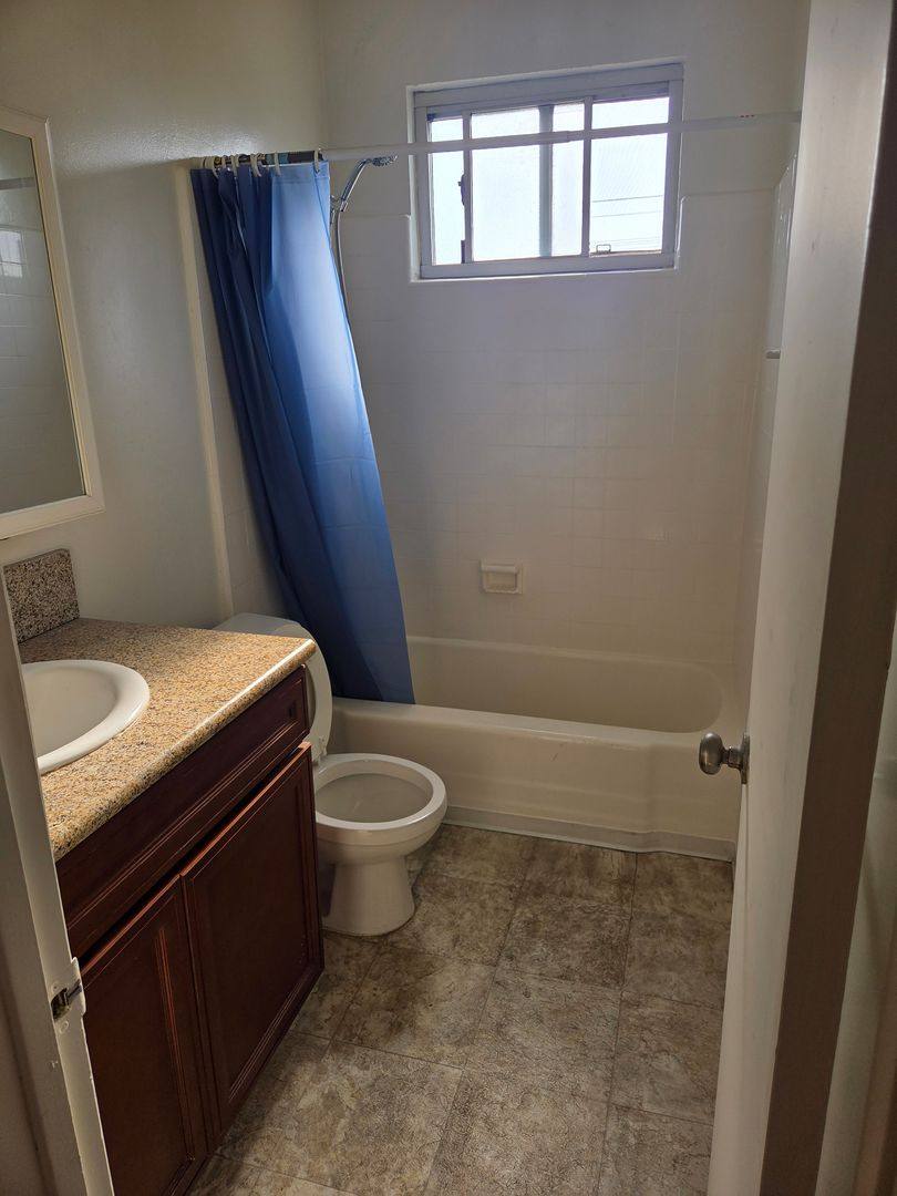Apartment for rent at 2207 N Verdugo Rd, Glendale, CA 91208