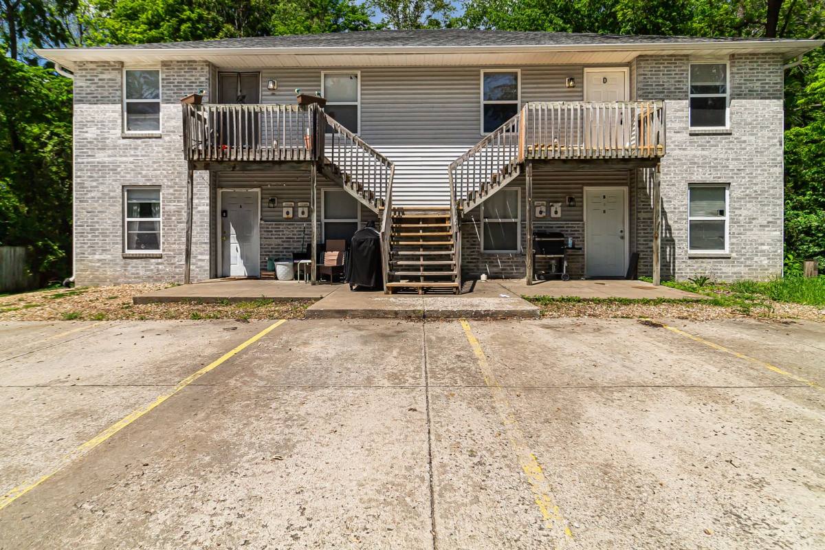 Apartment for rent at 205 Emerson, Warrensburg, MO 64093