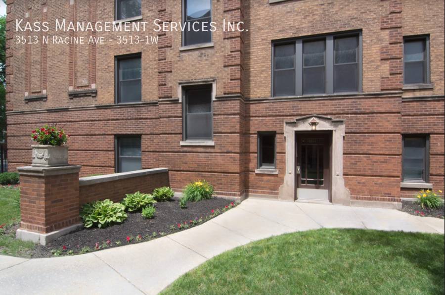 Apartment for rent at 3513 N Racine Ave, Chicago, IL 60657
