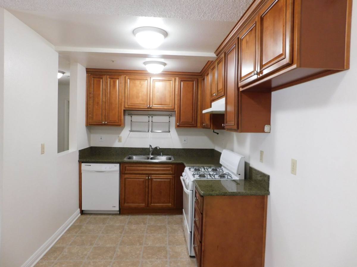 Apartment for rent at 8021 4th St, Buena Park, CA 90621