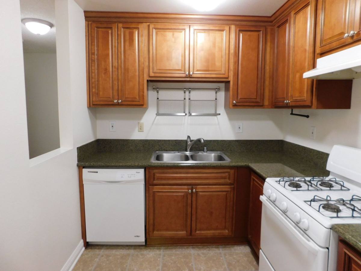Apartment for rent at 8021 4th St, Buena Park, CA 90621