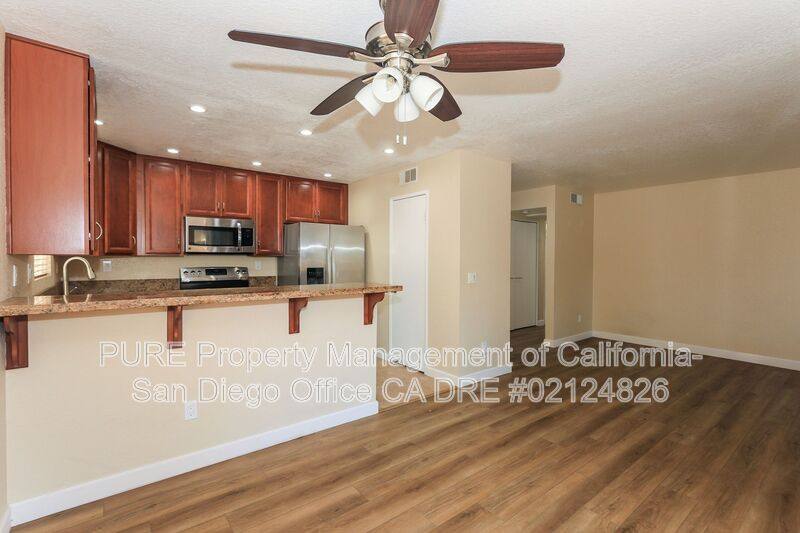 Condo for rent at 11317 Avenida De Los Lobos E, San Diego, CA 92127