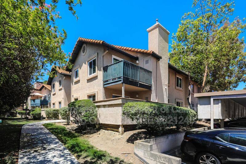 Condo for rent at 11317 Avenida De Los Lobos E, San Diego, CA 92127