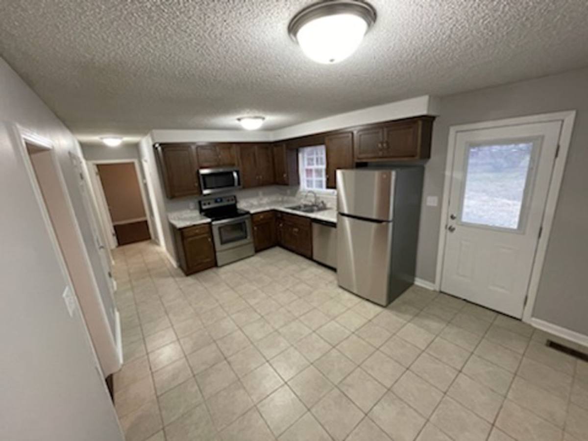 House for rent at 907 Ryan Dr, Clarksville, TN 37042