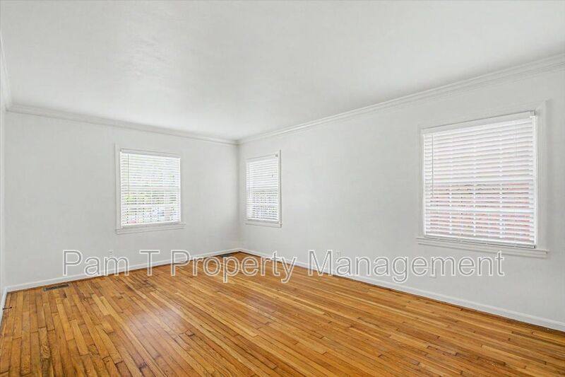 Apartment for rent at 736 E 45th St #1, Savannah, GA 31405
