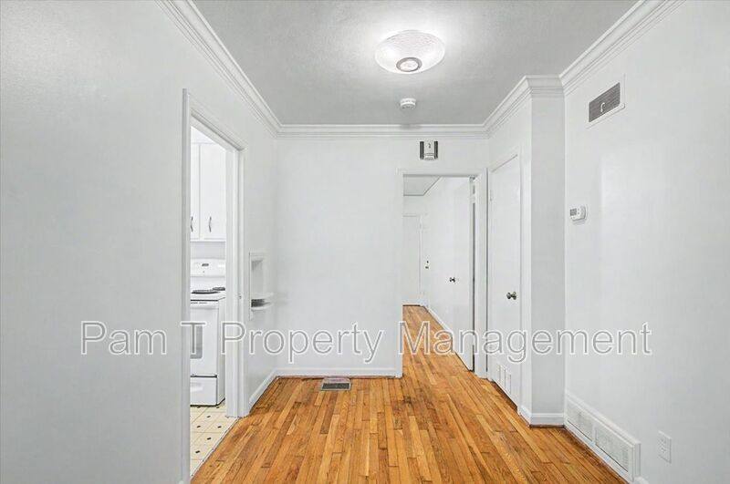 Apartment for rent at 736 E 45th St #1, Savannah, GA 31405