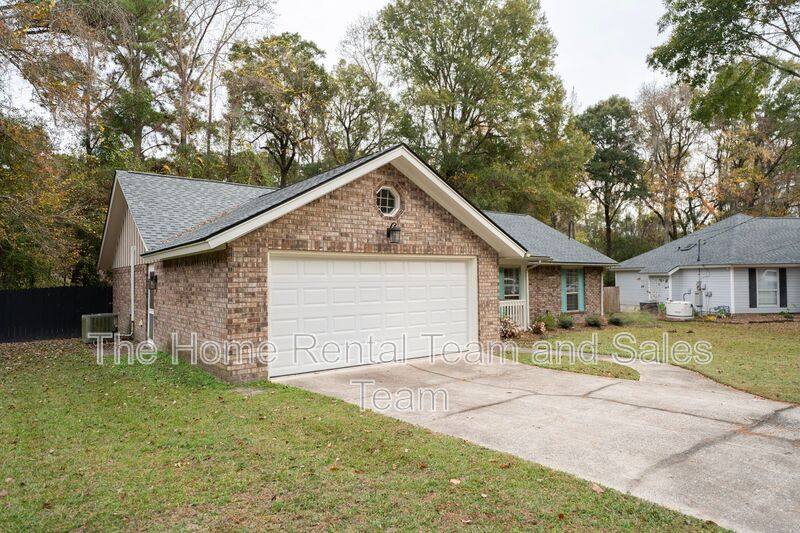 House for rent at 428 Floyd Circle, Hinesville, GA 31313
