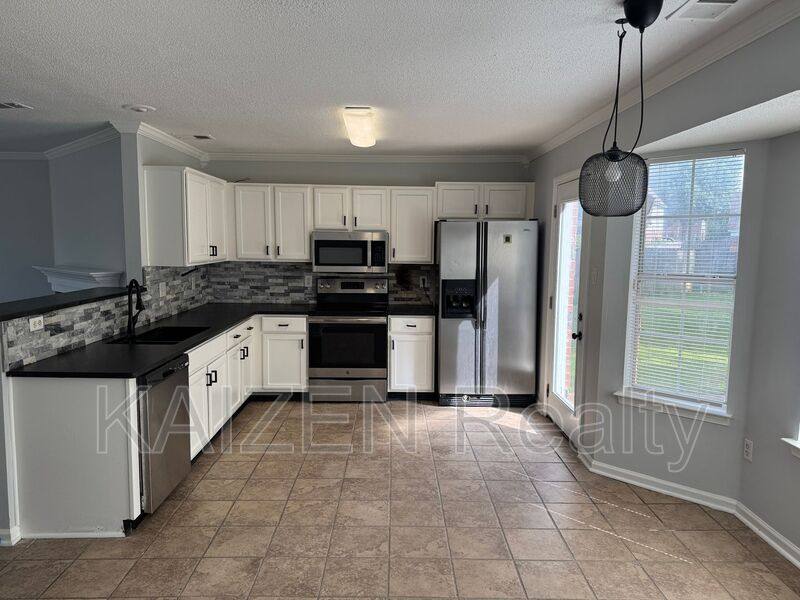 House for rent at 12607 Hunters Forest Cove, Olive Branch, MS 38654