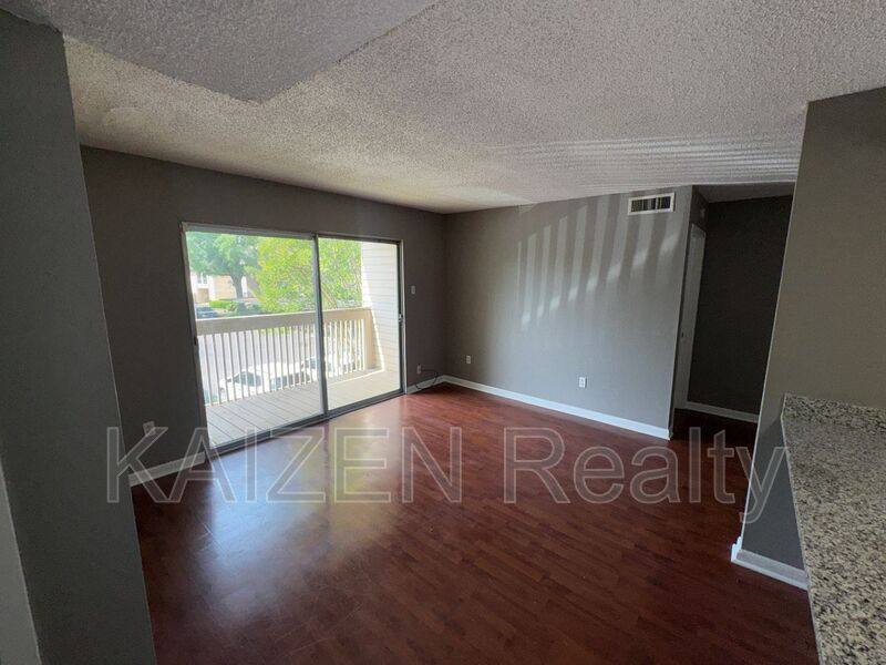 Condo for rent at 6747 Quail Hollow Court #2, Memphis, TN 38120