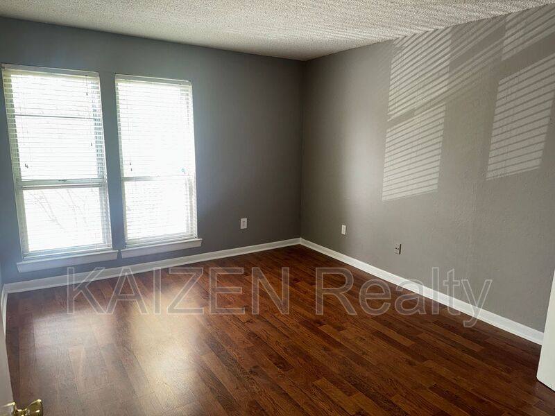 Condo for rent at 6747 Quail Hollow Court #2, Memphis, TN 38120